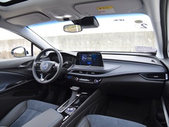 2022款 互联智慧型 PLUS