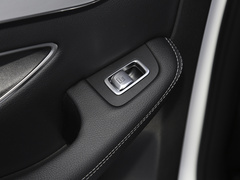 2022款 改款 GLC 260 L 4MATIC 动感型
