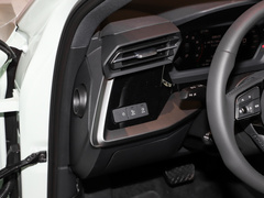 2022款 A3L Limousine 35 TFSI 豪华运动型