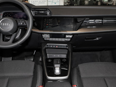 2022款 A3L Limousine 35 TFSI 豪华运动型