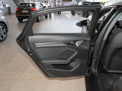 2022款 A3L Limousine 35 TFSI 豪华运动型