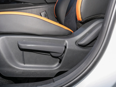 2022款 运动版 1.5T DCT旋风冲锋