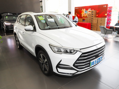 2022款 DM-i 51km 尊荣型