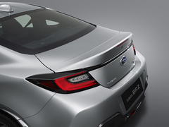 2022款 2.4L 自动版EyeSight