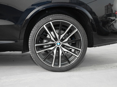 2022款 xDrive 40Li M运动套装