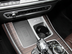2022款 xDrive 40Li M运动套装