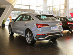 2022款 40 TFSI 时尚型