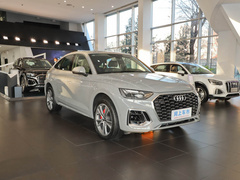 2022款 40 TFSI 时尚型