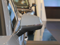 2022款 40 TFSI 时尚型