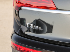 2022款 40 TFSI 豪华型