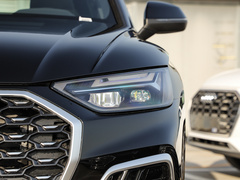 2022款 40 TFSI 豪华型