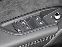 2022款 40 TFSI 豪华型