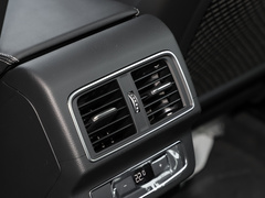 2022款 40 TFSI 豪华型