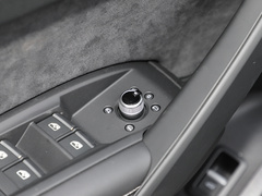 2022款 40 TFSI 豪华型