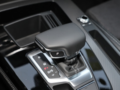 2022款 40 TFSI 豪华型