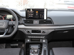 2022款 40 TFSI 豪华型