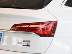 2022款 40 TFSI 豪华型