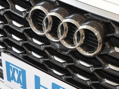 2022款 40 TFSI 豪华型