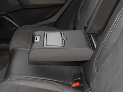2022款 40 TFSI 豪华型