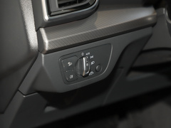 2022款 40 TFSI 豪华型