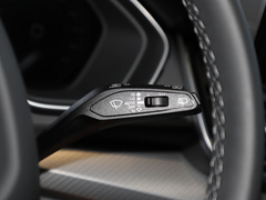2022款 40 TFSI 豪华型