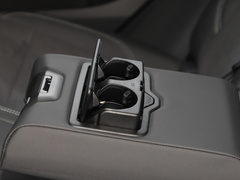 2022款 40 TFSI 豪华型