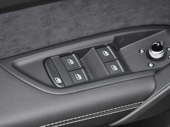 2022款 40 TFSI 豪华型