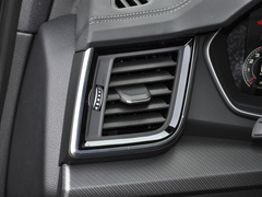 2022款 40 TFSI 豪华型