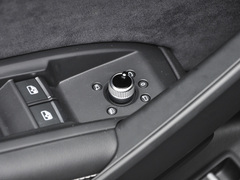 2022款 40 TFSI 豪华型