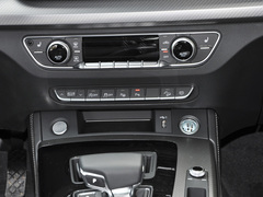 2022款 40 TFSI 豪华型