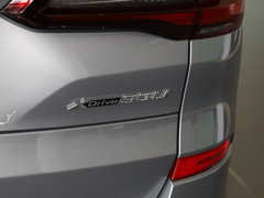 2022款 xDrive 30Li M运动套装