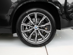 2022款 xDrive 30Li M运动套装