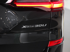 2022款 xDrive 30Li M运动套装