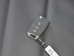 2022款 280TSI 两驱豪华智联版