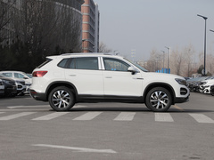 2022款 330TSI 两驱豪华智联版