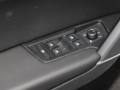2022款 330TSI 两驱豪华智联版