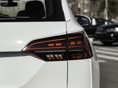 2022款 380TSI 四驱R-Line智联版