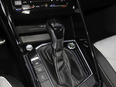 2022款 380TSI 四驱R-Line智联版