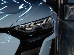 2023款 Launch Edition