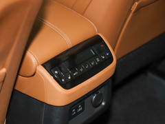 2022款 2.0T 四驱卓越版
