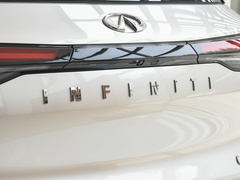 2022款 2.0T 四驱豪华版
