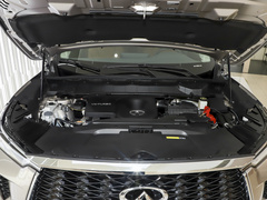 2022款 2.0T 四驱尊贵版