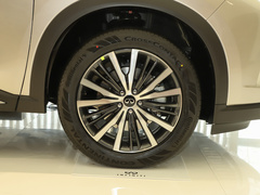 2022款 2.0T 四驱旗舰版