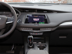 2022款 28T 两驱豪华型
