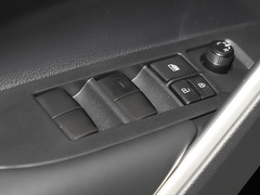2022款 2.0L CVT精英版