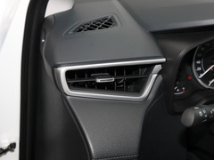 2022款 2.0L CVT领先版