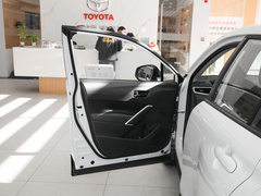 2022款 2.0L CVT领先版