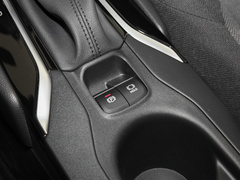 2022款 2.0L CVT领先版