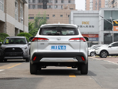 2022款 2.0L 精英版