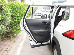 2022款 2.0L 精英版